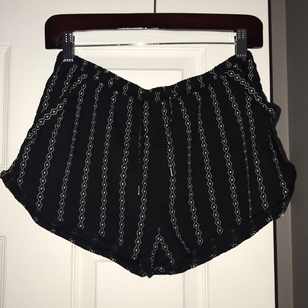 Divided H&M shorts